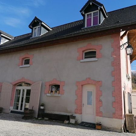 L'annexe du Château de Saint Genix Saint-Genix-sur-Guiers Exterior foto