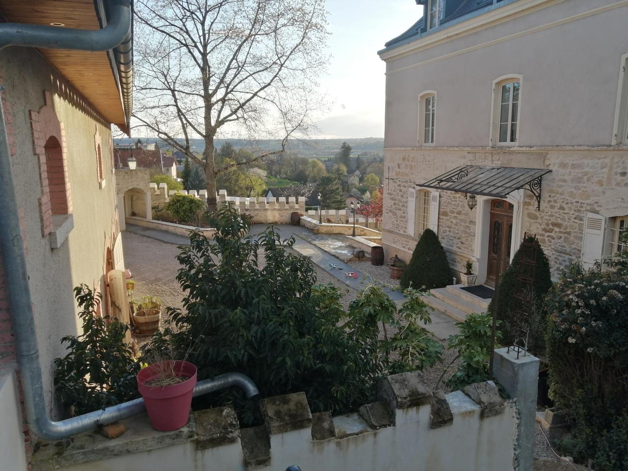 L'annexe du Château de Saint Genix Saint-Genix-sur-Guiers Exterior foto